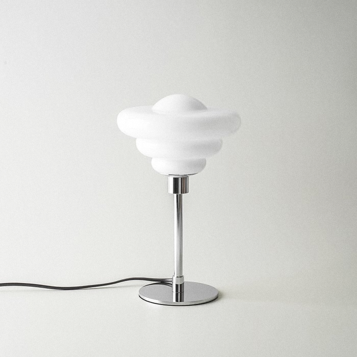 Unidentified Flying Lamp