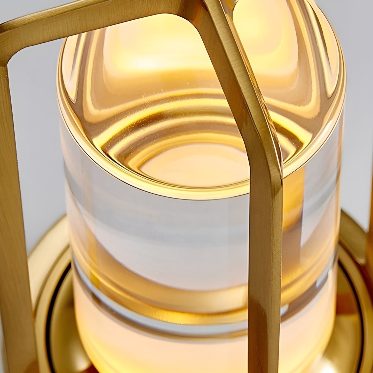 Kage Crystal Lamp