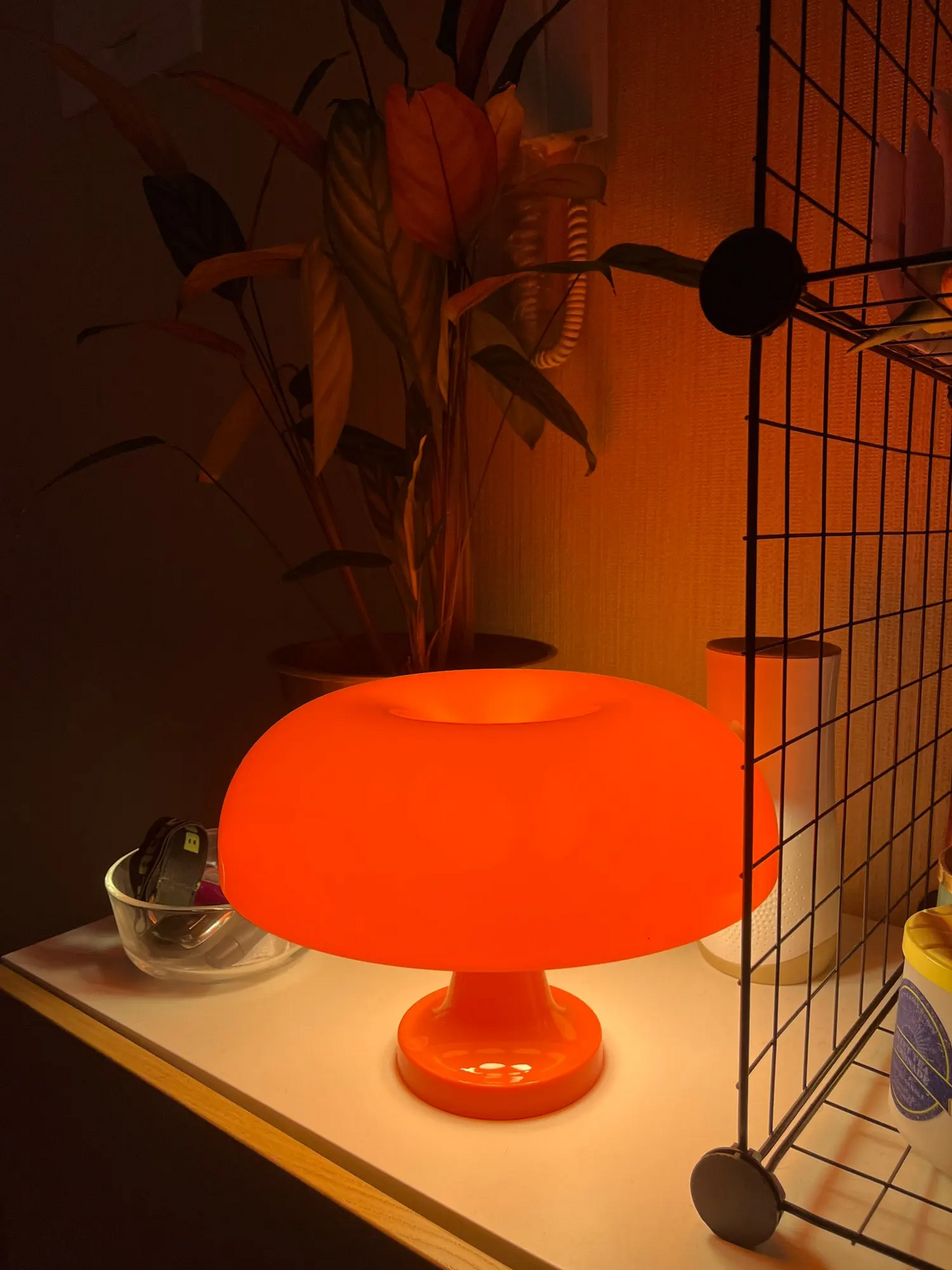 Mushroom Table Lamp