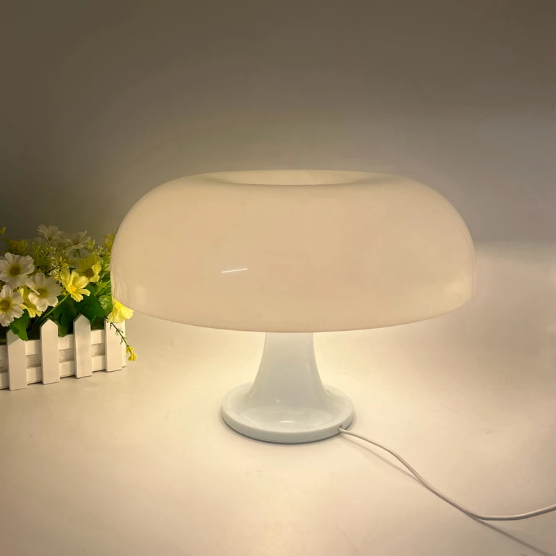 Mushroom Table Lamp