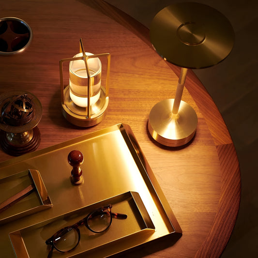 Kage Crystal Lamp
